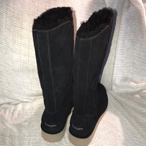 Koolaburra by UGG boots
